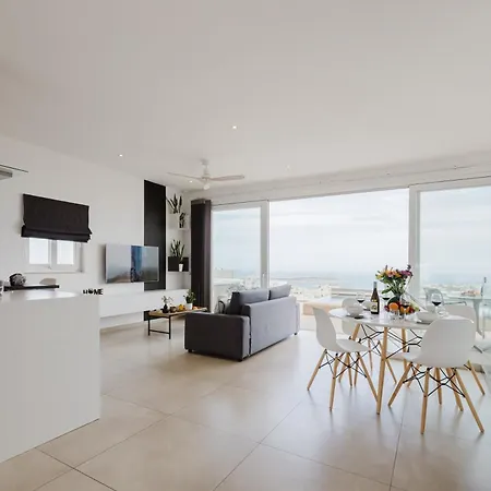 Stunning Penthouse With Private Pool By Homely
